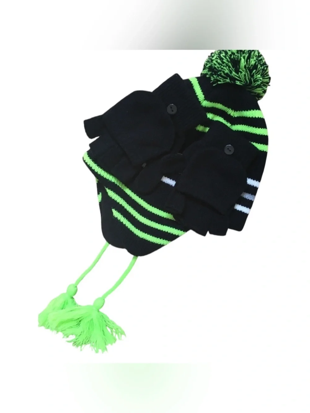 Knit Pom Pom Hat w globes , waterproof, no tag never use